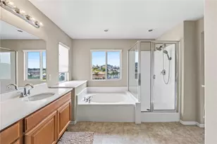 23376 Caliente Springs Ave, Murrieta, CA 92562 - Photo 42