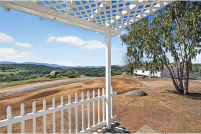 39210 Grassy Road, Temecula, CA 92592 - Photo 44