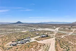 20695 Dale Evans Pkwy, Apple Valley, CA 92307 - Photo 18