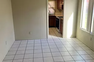 2372 Carlsbad Cir, Hemet, CA 92545 - Photo 4