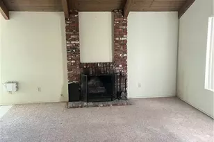 2372 Carlsbad Cir, Hemet, CA 92545 - Photo 2