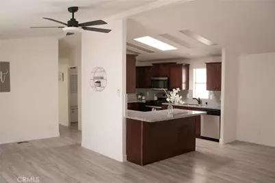 1445 #88 W Florida, Hemet, CA 92543 - Photo 2