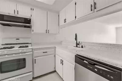 616 S Santa Fe Street #7, Hemet, CA 92543 - Photo 16