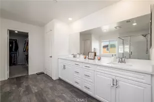 30538 Oasis Rd, Murrieta, CA 92563 - Photo 14