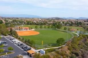 30538 Oasis Rd, Murrieta, CA 92563 - Photo 28