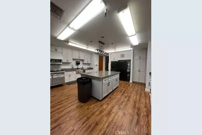 1295 S Cawston Avenue, Hemet, CA 92545 - Photo 14