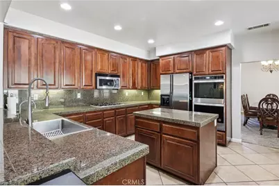 23427 Fern Place, Murrieta, CA 92562 - Photo 14