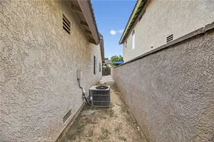 129 Olivetree Dr, Perris, CA 92571 - Photo 26