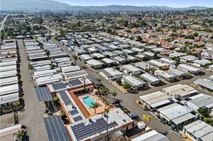 881 N Lake St, Hemet, CA 92544 - Photo 30