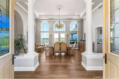 41653 Oak Trail Court, Murrieta, CA 92562 - Photo 8