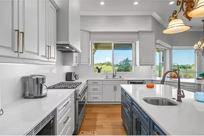 41653 Oak Trail Court, Murrieta, CA 92562 - Photo 14