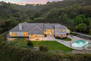 41653 Oak Trail Ct, Murrieta, CA 92562 - Photo 2