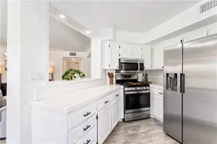 24550 Camino Meridiana, Murrieta, CA 92562 - Photo 14