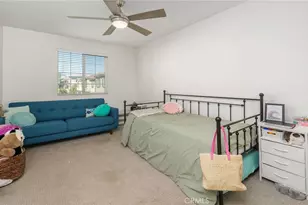 24131 Tuscany Ave, Murrieta, CA 92562 - Photo 10