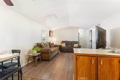 530 W Devonshire Avenue #37, Hemet, CA 92543 - Photo 14