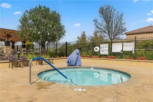 35253 Goldthread Ln, Murrieta, CA 92563 - Photo 32