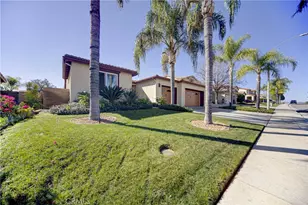 32185 Bandelier, Winchester, CA 92596 - Photo 40