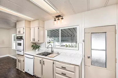 31130 S General Kearny #134, Temecula, CA 92591 - Photo 6