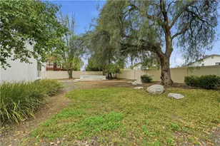 25547 Blackthorne Dr, Murrieta, CA 92563 - Photo 32