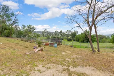 34100 Sugar Loaf, Nuevo, CA 92567 - Photo 36