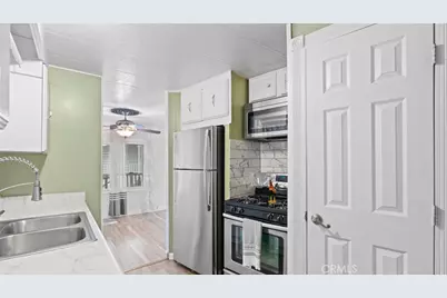 1445 W Florida Ave #85, Hemet, CA 92543 - Photo 4