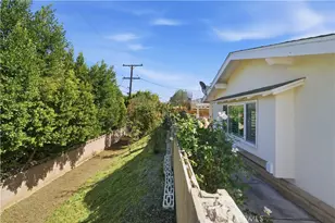 395 E Monterey, Corona, CA 92879 - Photo 28