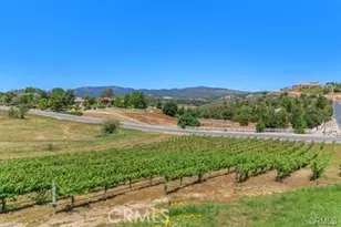 36475 Avenida La Cresta, Murrieta, CA 92562 - Photo 12