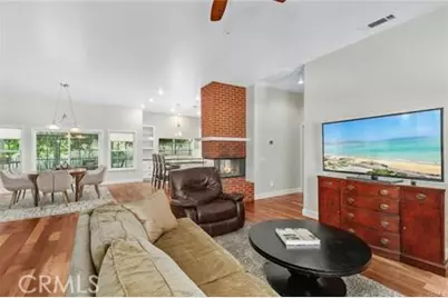 36475 Avenida La Cresta, Murrieta, CA 92562 - Photo 38