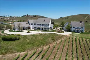 36475 Avenida La Cresta, Murrieta, CA 92562 - Photo 2