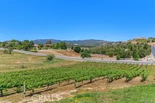 36475 Avenida La Cresta, Murrieta, CA 92562 - Photo 12