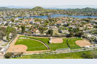 30010 Big Range, Canyon Lake, CA 92587 - Photo 10