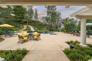 43925 El Lucero, Temecula, CA 92592 - Photo 8