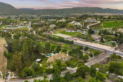 43925 El Lucero, Temecula, CA 92592 - Photo 6