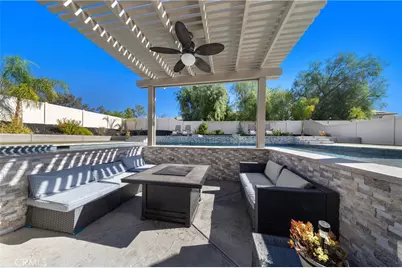 23407 Crystal Way, Wildomar, CA 92595 - Photo 10