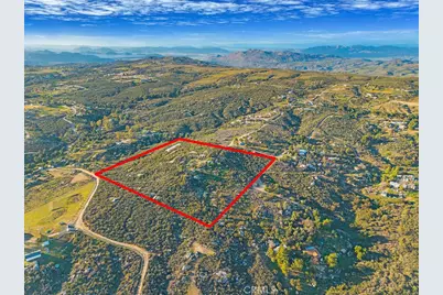 32805 Red Mountain, Hemet, CA 92544 - Photo 12