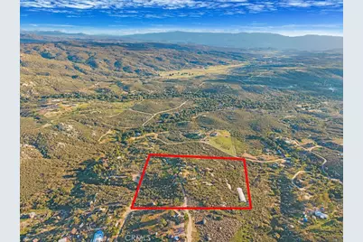 32805 Red Mountain, Hemet, CA 92544 - Photo 6