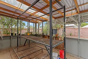 9617 Cedros, Panorama City, CA 91402 - Photo 32