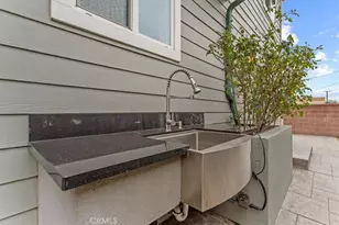 9617 Cedros, Panorama City, CA 91402 - Photo 34