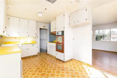 1098 Richards, Perris, CA 92571 - Photo 12