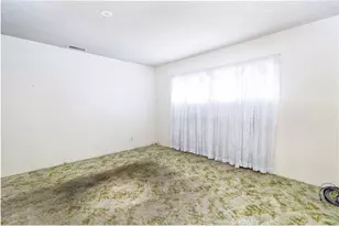 1098 Richards, Perris, CA 92571 - Photo 20