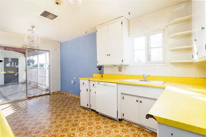 1098 Richards, Perris, CA 92571 - Photo 14