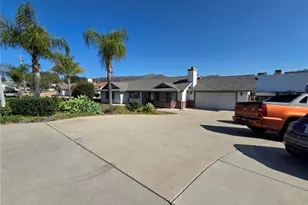 1265 Tres Lomas, El Cajon, CA 92021 - Photo 40