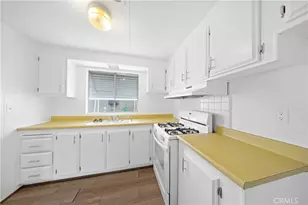 575 S Lyon Ave, Hemet, CA 92543 - Photo 8