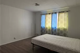 180 Santa Paula, Hemet, CA 92543 - Photo 22