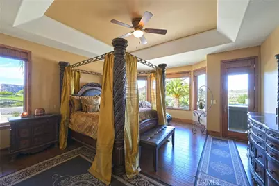 38101 Via Lobato, Temecula, CA 92592 - Photo 32