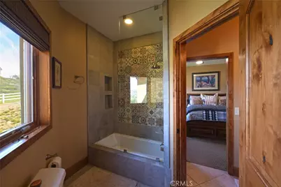 38101 Via Lobato, Temecula, CA 92592 - Photo 36