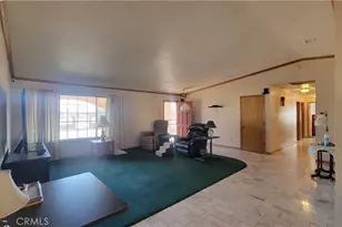 8756 Oakwood Ave, Hesperia, CA 92345 - Photo 10