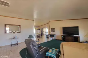 8756 Oakwood Ave, Hesperia, CA 92345 - Photo 6