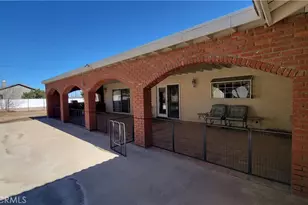 8756 Oakwood Ave, Hesperia, CA 92345 - Photo 2