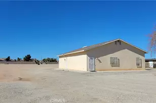8756 Oakwood Ave, Hesperia, CA 92345 - Photo 48